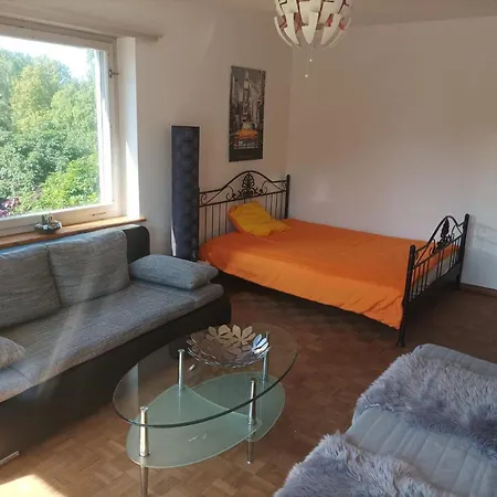 Riverine - Ideal Up To 4 Or 6 *